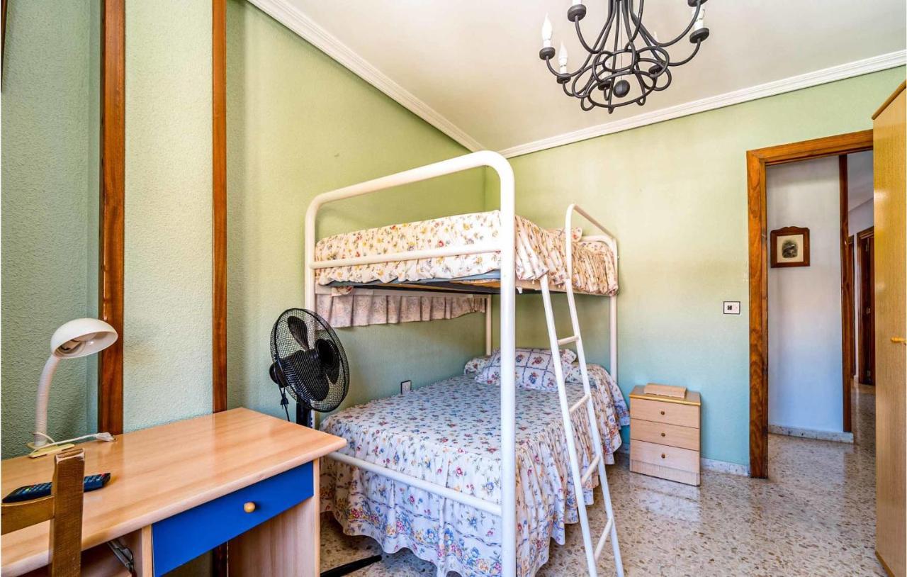 3 Bedroom Cozy Apartment In Pegalajar Exterior photo